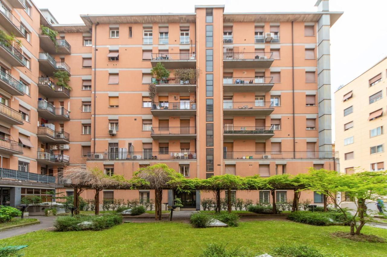 Housmart Milazzo 5 Apartment Bologna Ngoại thất bức ảnh