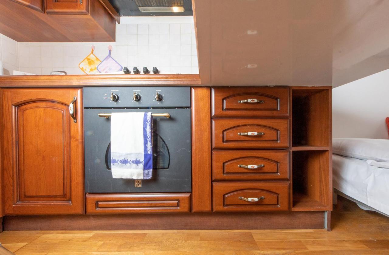 Housmart Milazzo 5 Apartment Bologna Ngoại thất bức ảnh